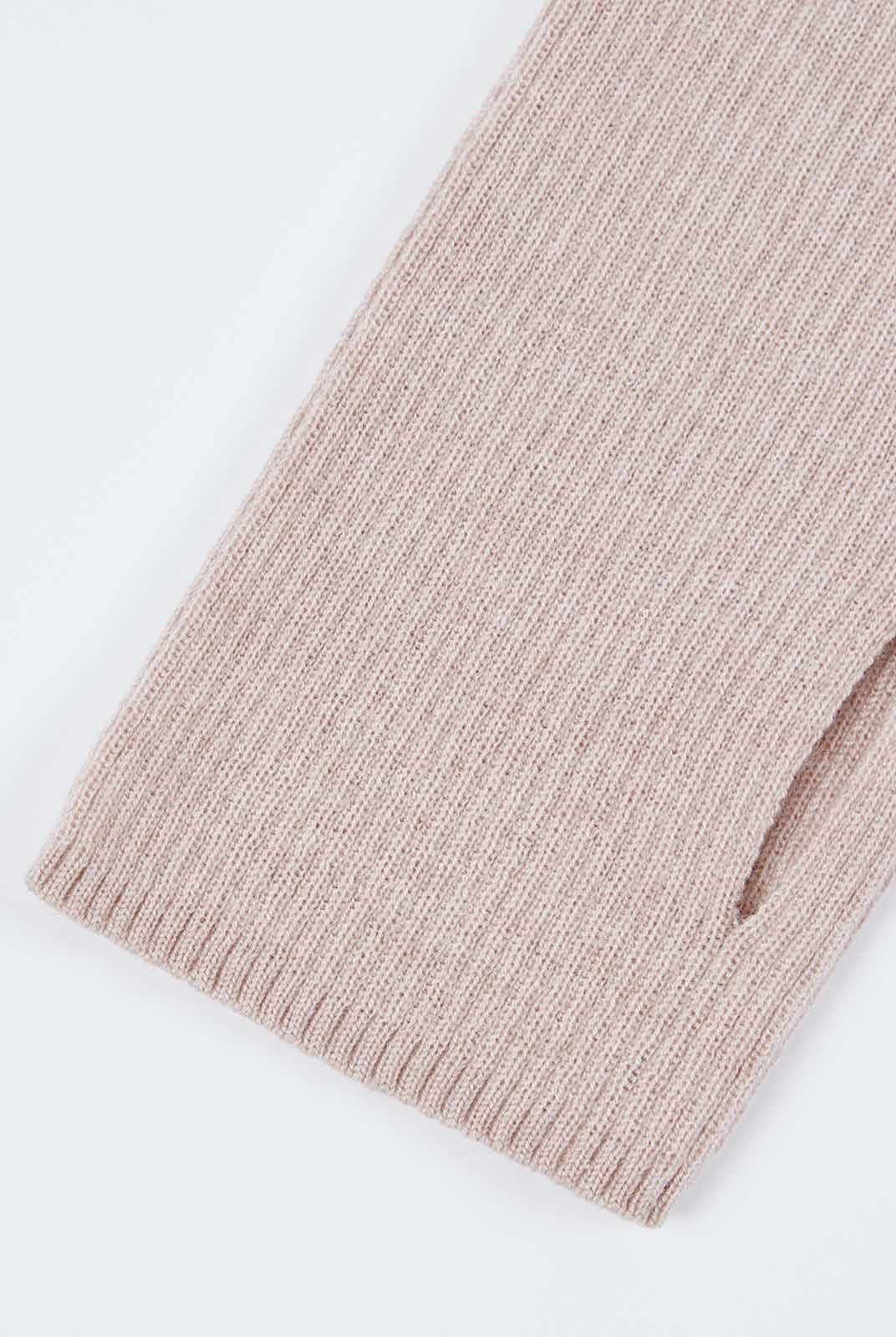 Lightweight merino V-Neck Ribbed Wool Knit Top