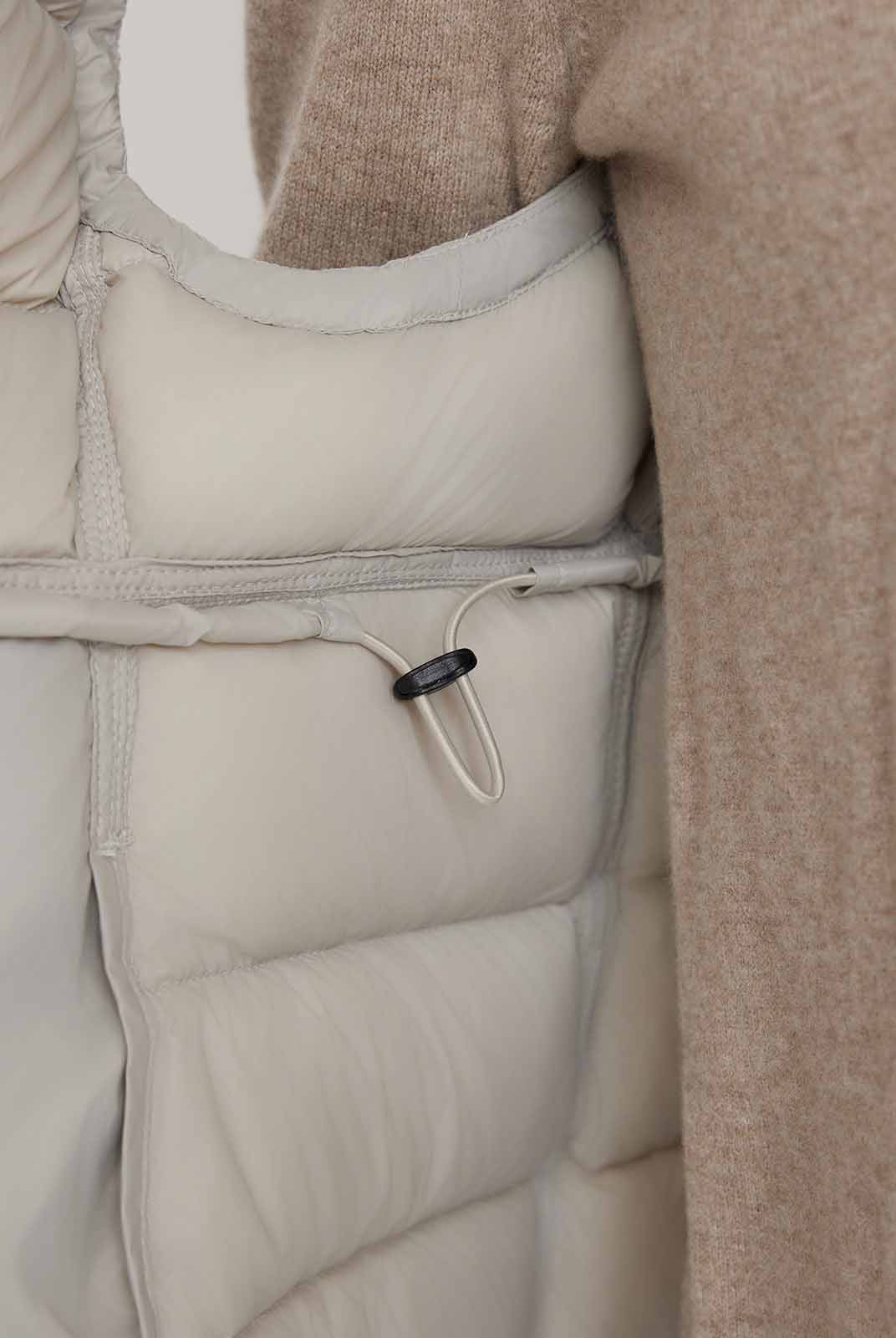 ASOBIO Lightweight Premium Down Puffer Hooded Vest