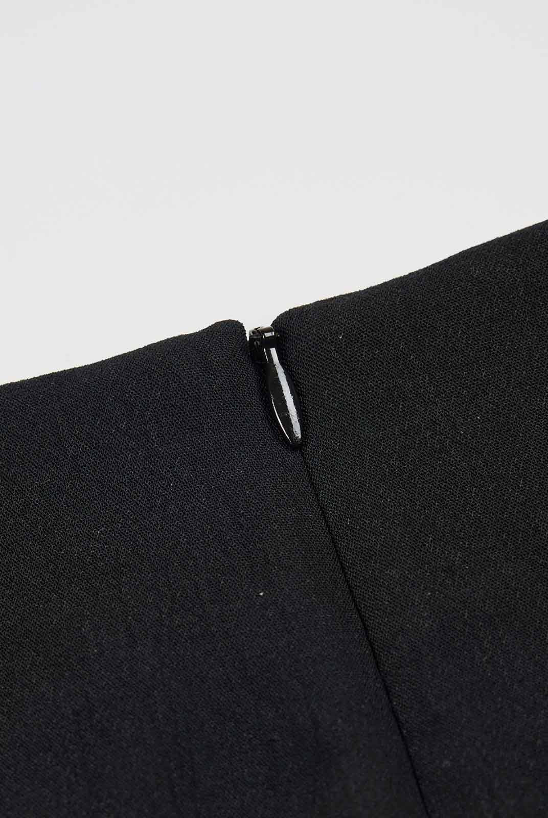 ASOBIO Mid-Rise Slim-Fit H-Line Mini Skirt