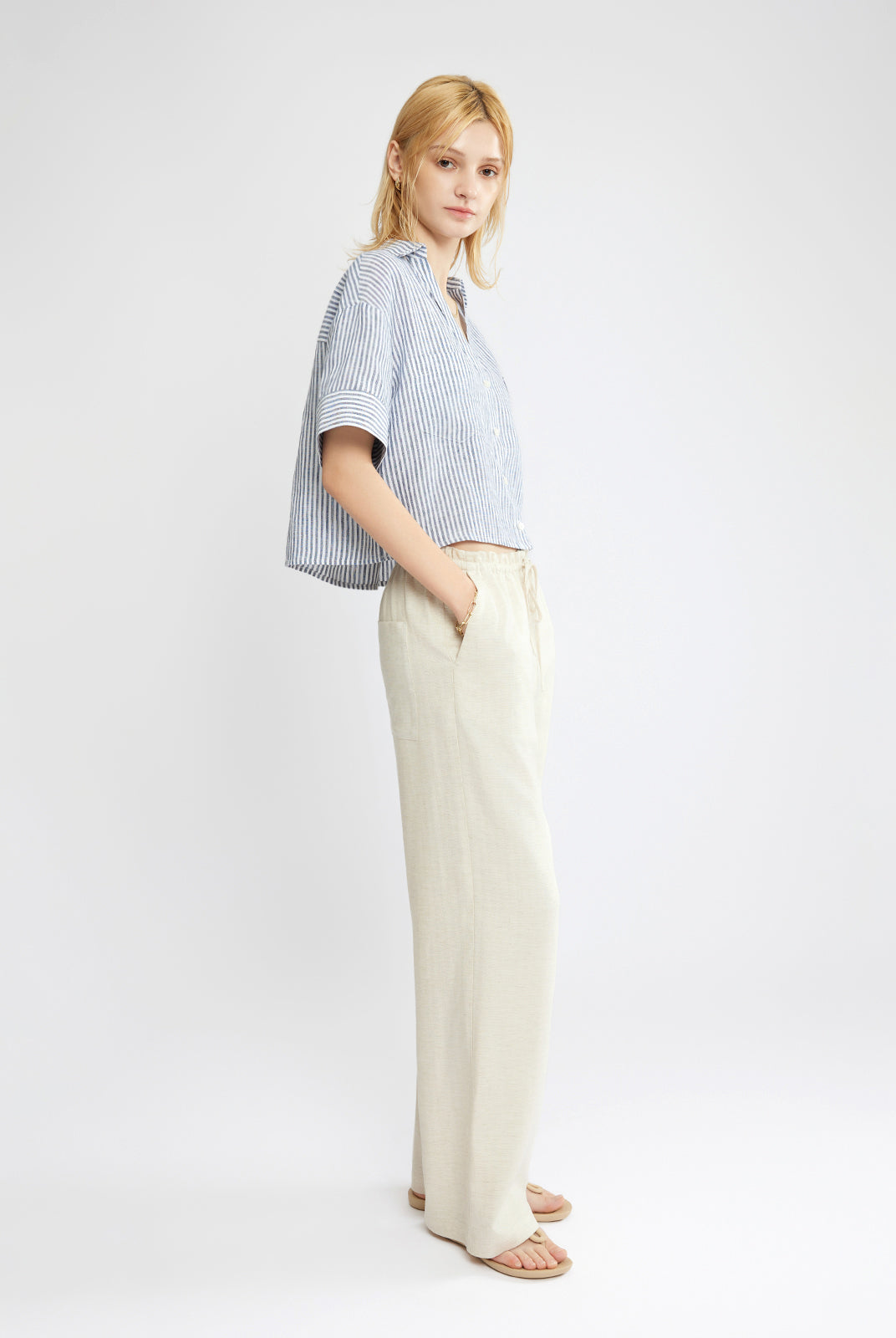 100% Linen Cropped Shirt