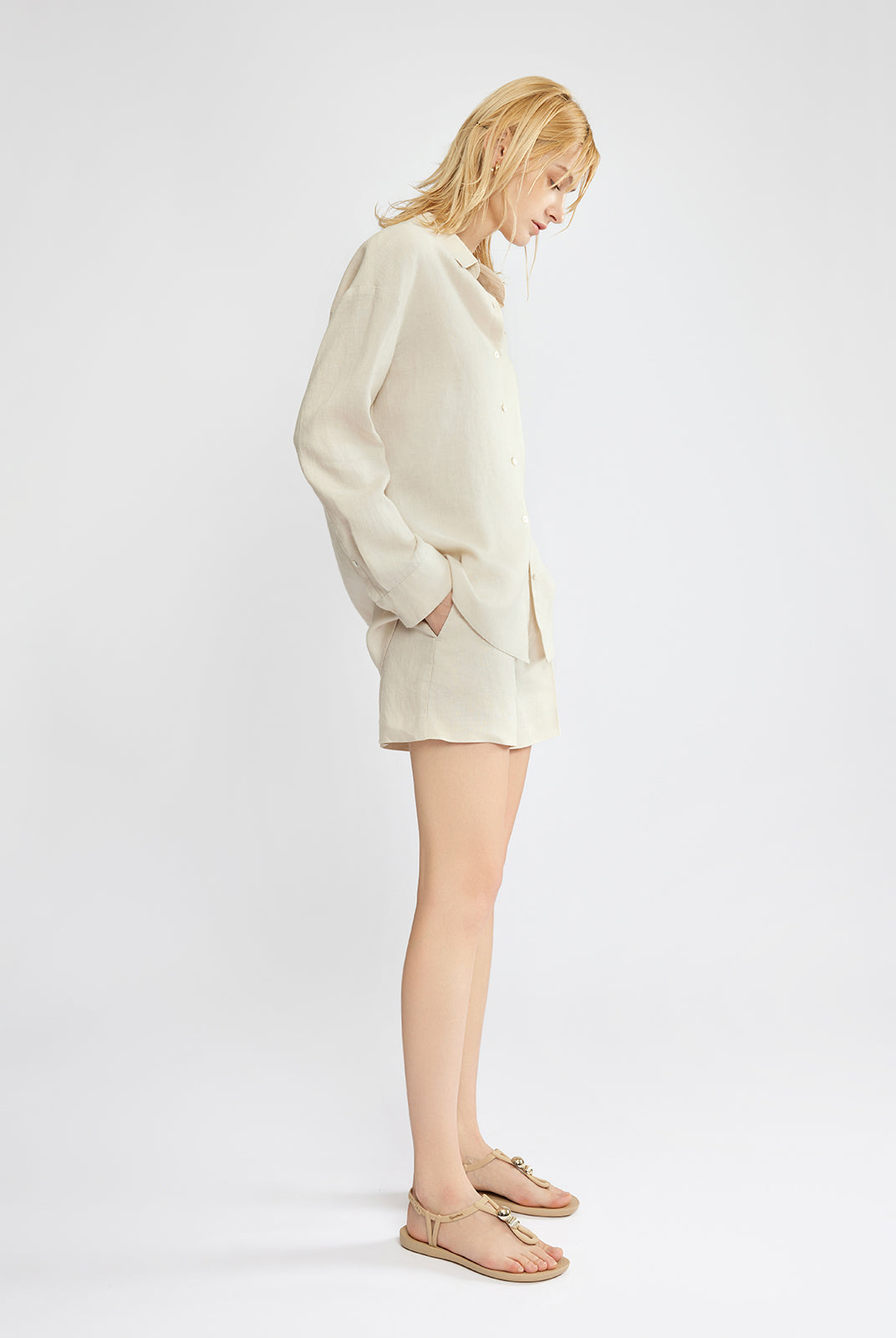 100% Linen Button-Up Shirt