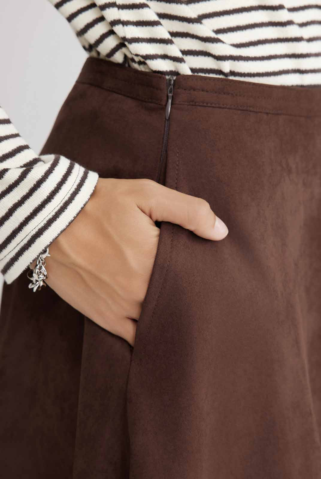 ASOBIO Suede Midi Skirt