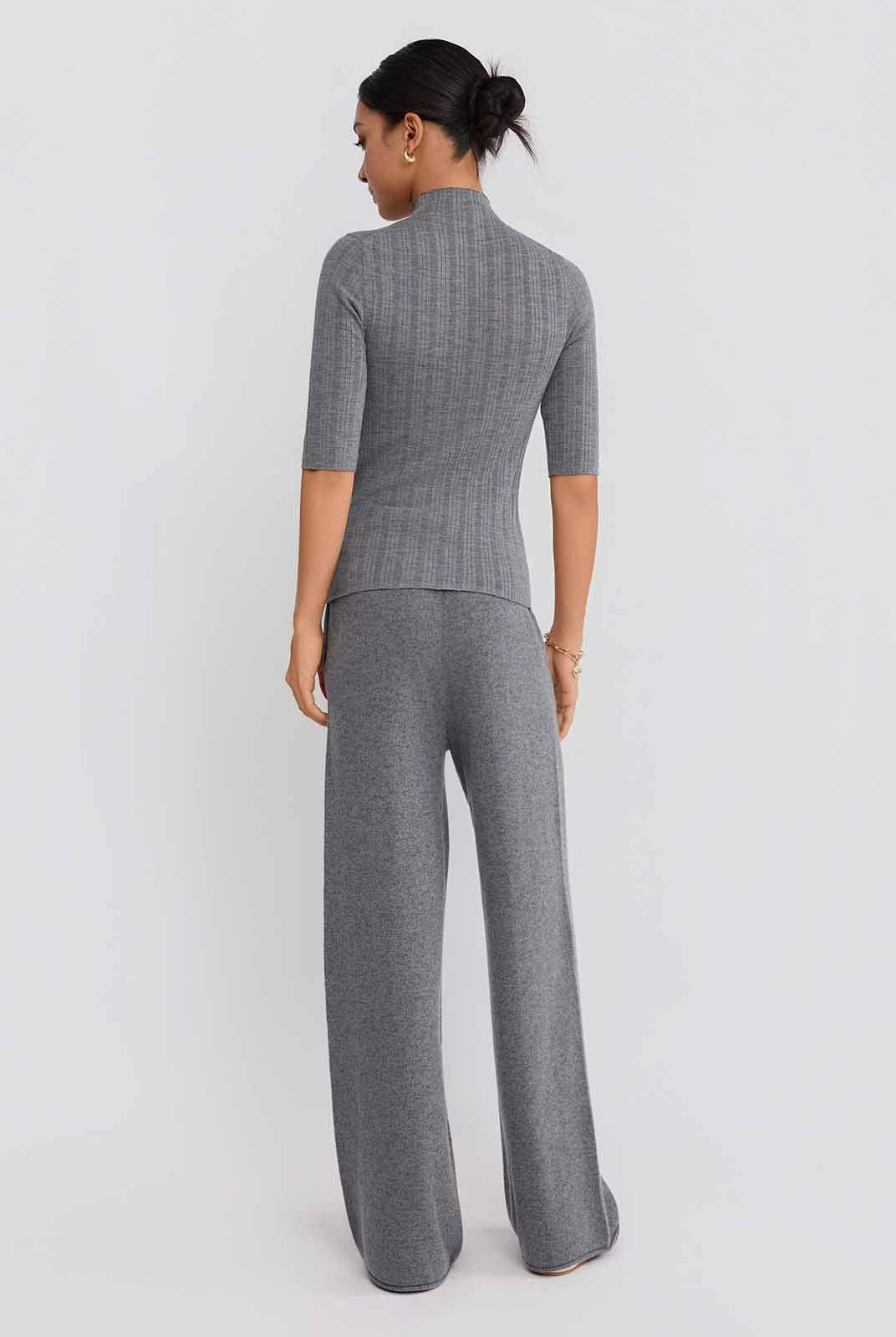 ASOBIO 100% Wool Ribbed Pullover Sweater