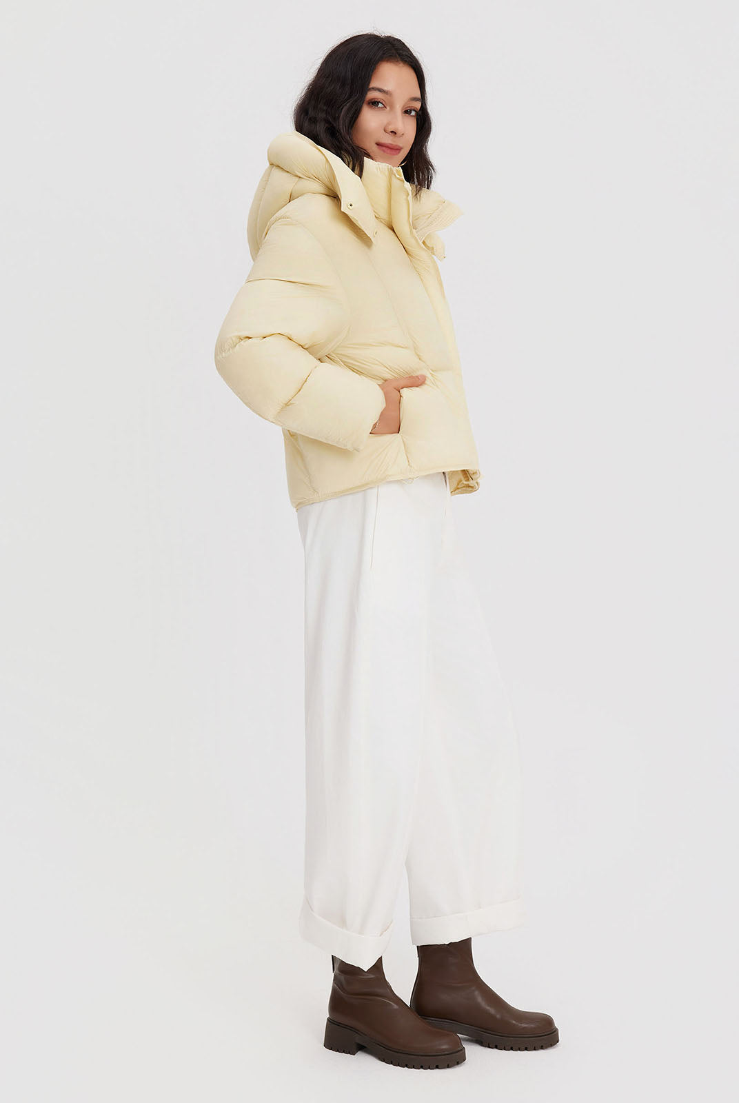 ASOBIO Cropped Hooded Down Puffer