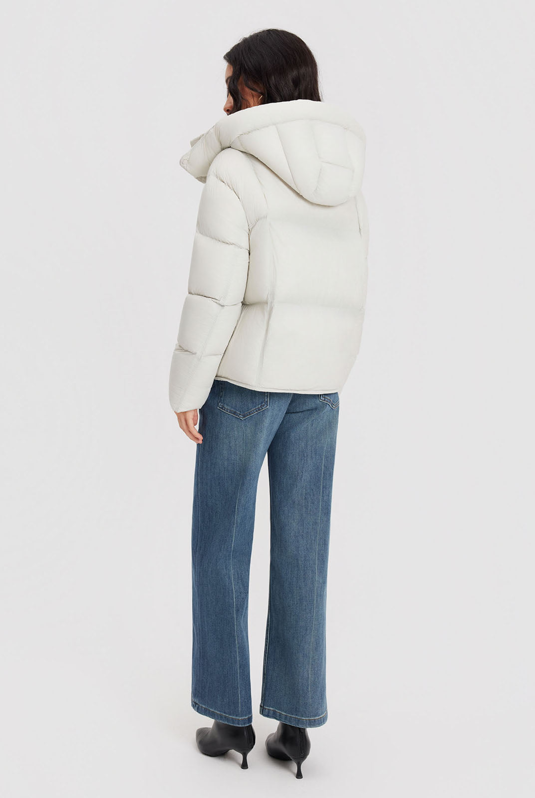 ASOBIO Cropped Hooded Down Puffer