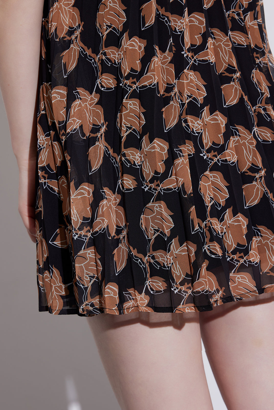 Lightweight Chiffon A-Line Halter Mini Dress