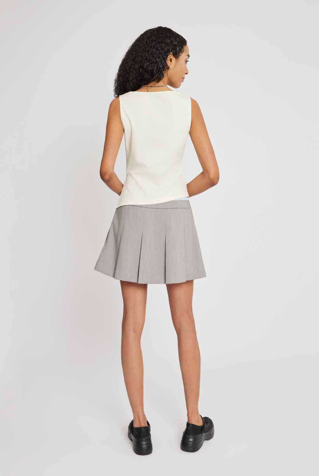 Ruched Side Asymmetrical Hem Sleeveless Top