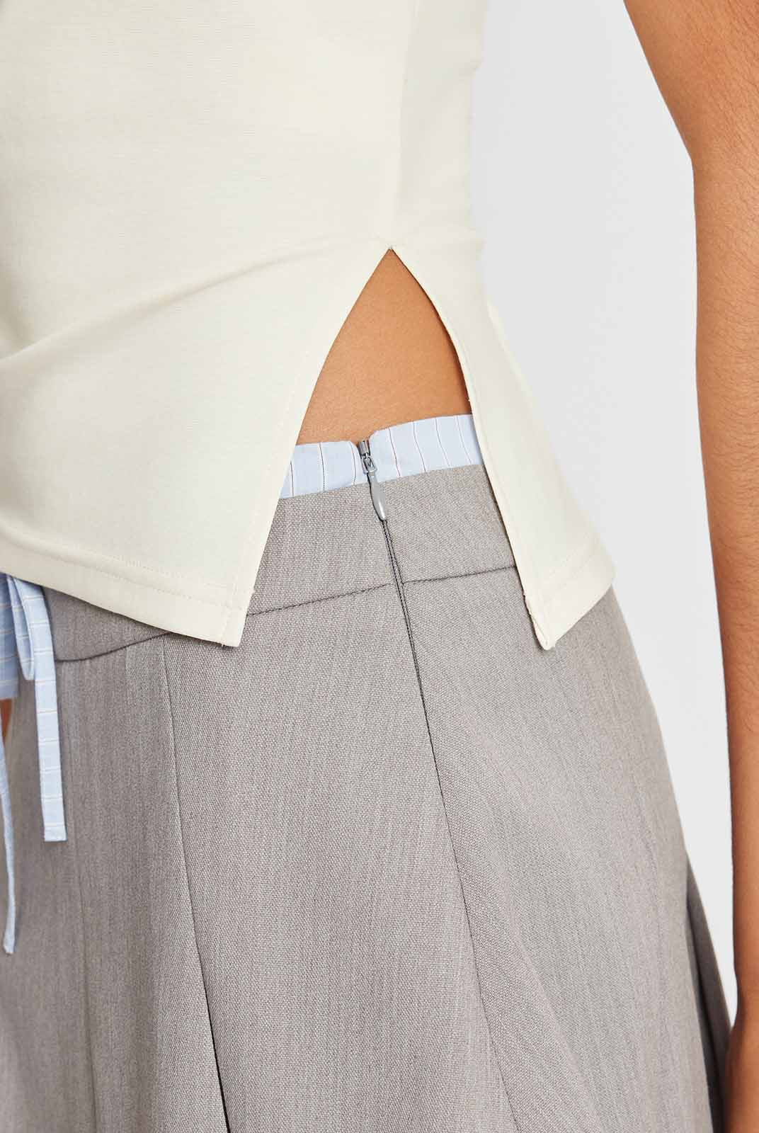 Ruched Side Asymmetrical Hem Sleeveless Top