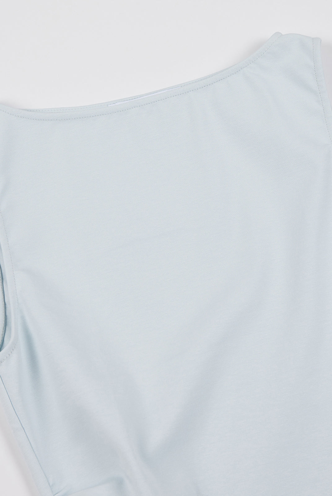 Ruched Side Asymmetrical Hem Sleeveless Top