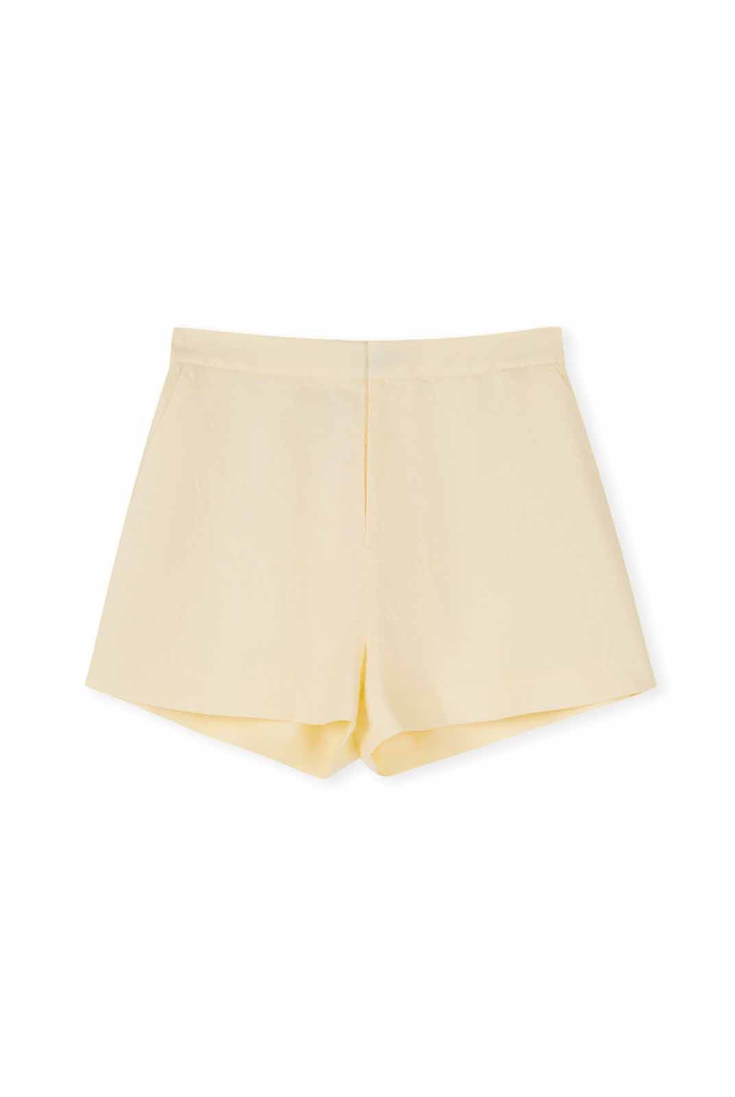 100% Linen Shorts With An Elastic Back Waist