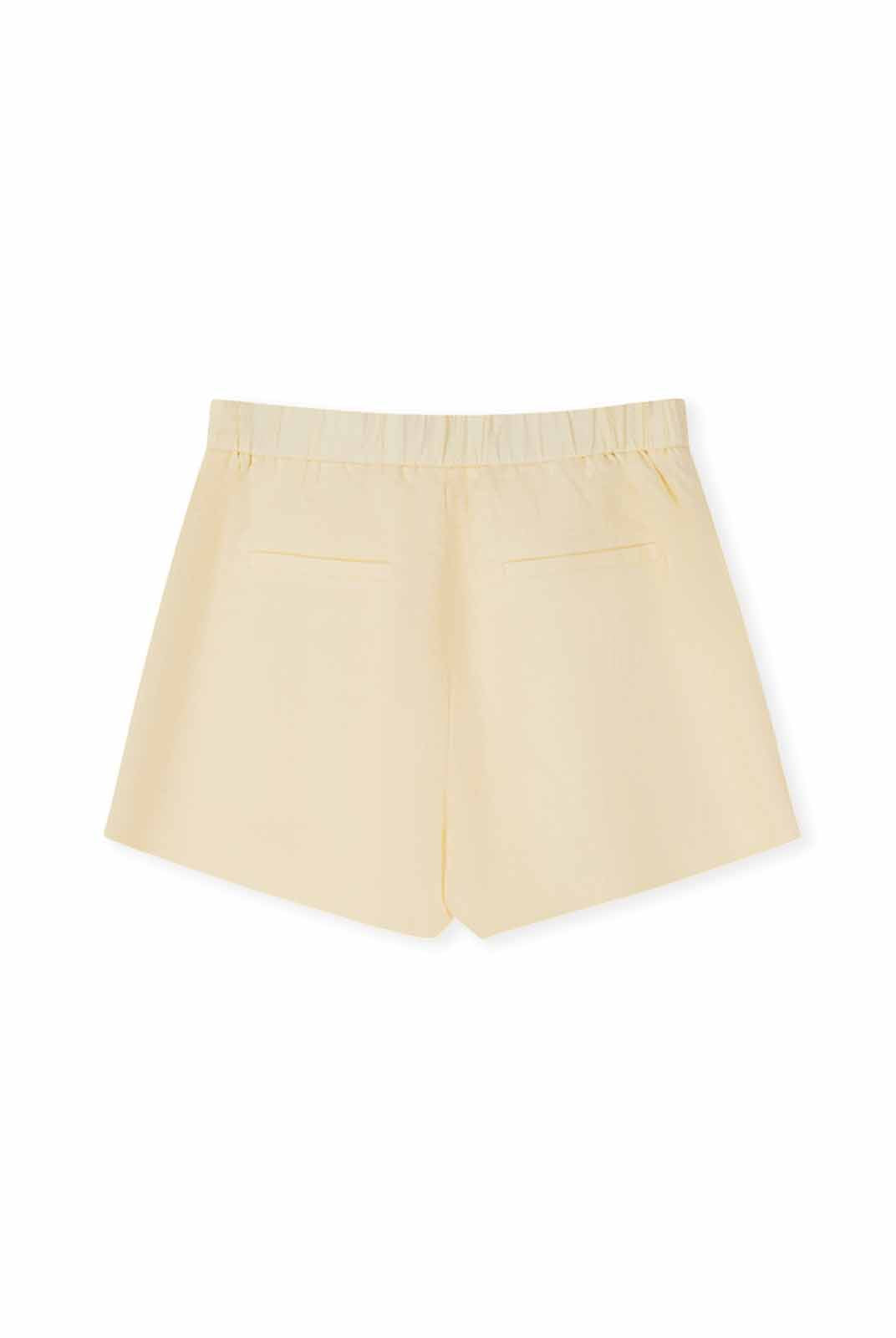 100% Linen Shorts With An Elastic Back Waist