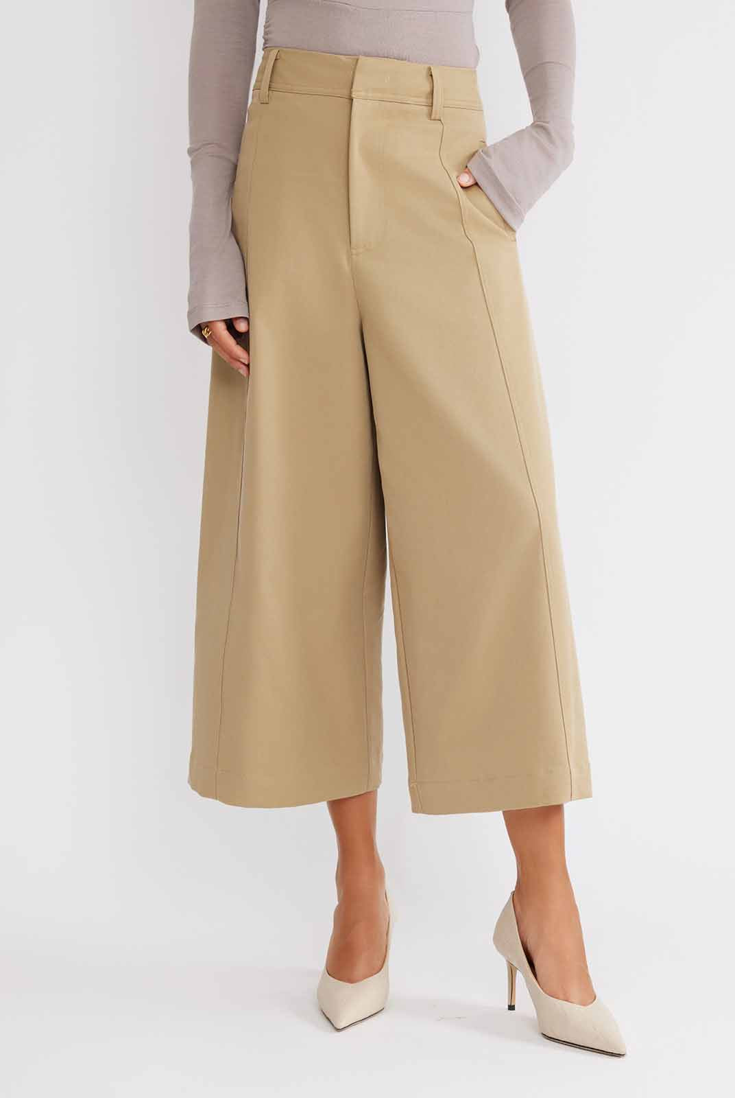 ASOBIO Wide-Leg Cropped Trousers