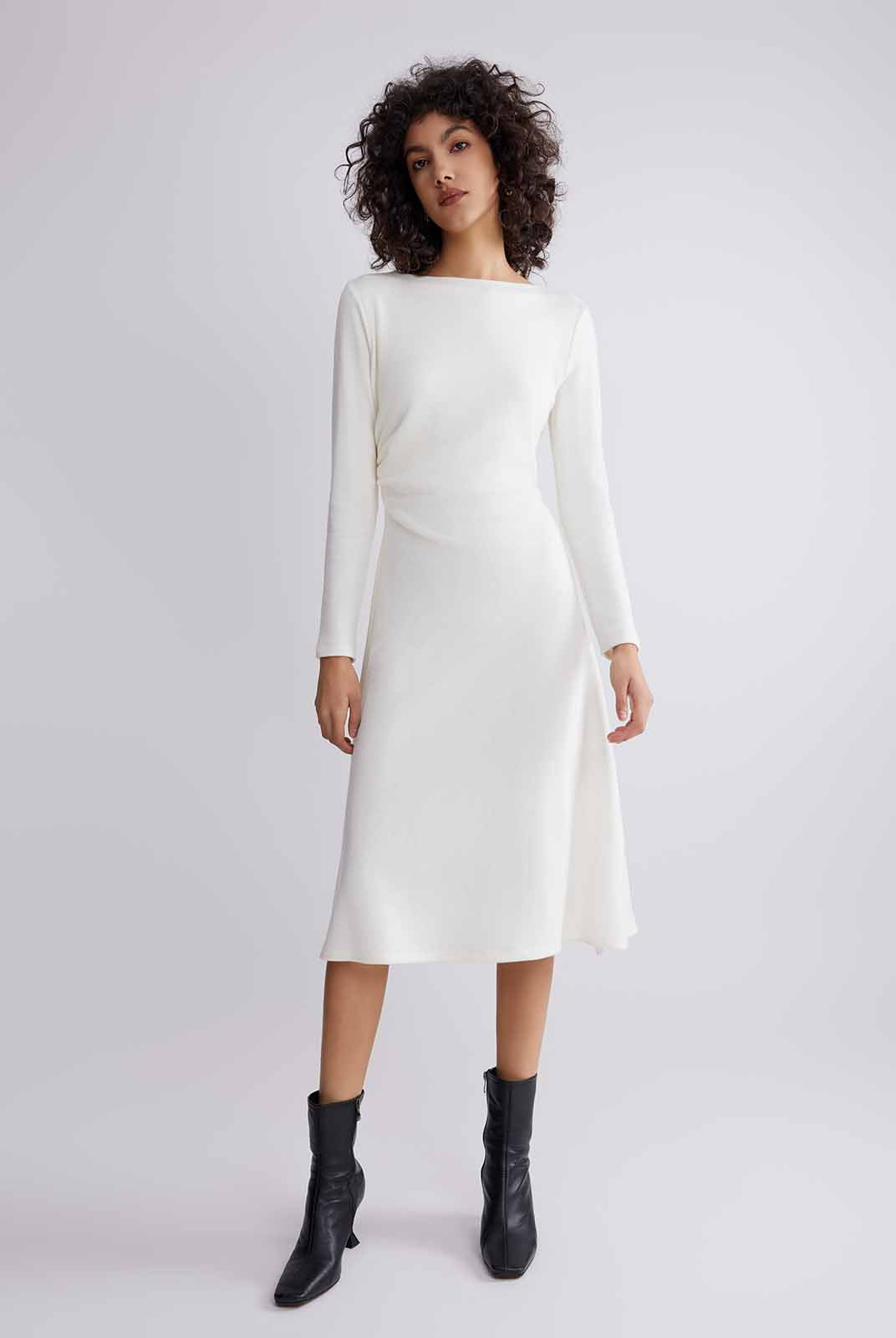 ASOBIO Boat Neck Long-Sleeve Pleated Midi Dress