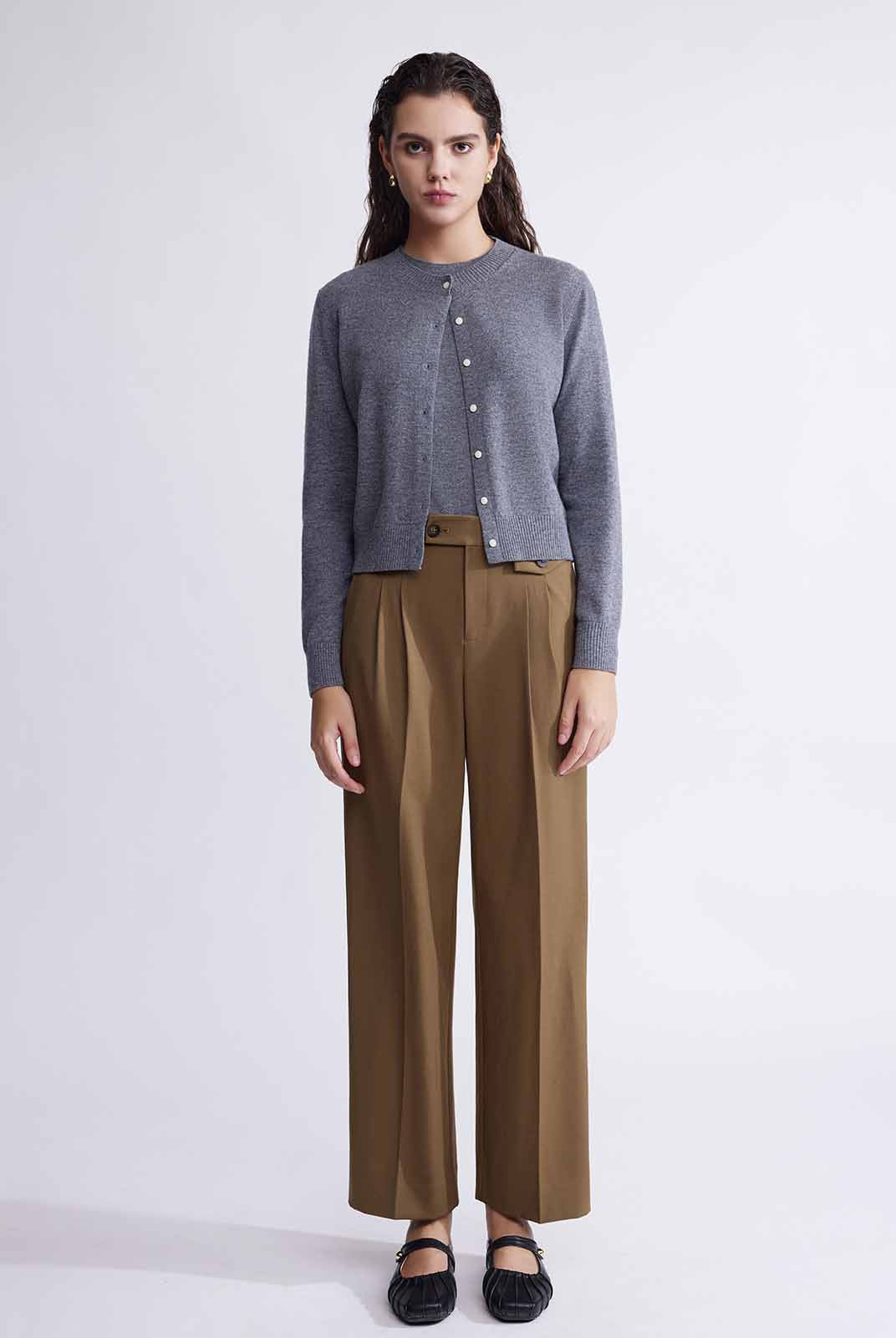 Lightweight 100% Wool Crewneck Cardigan