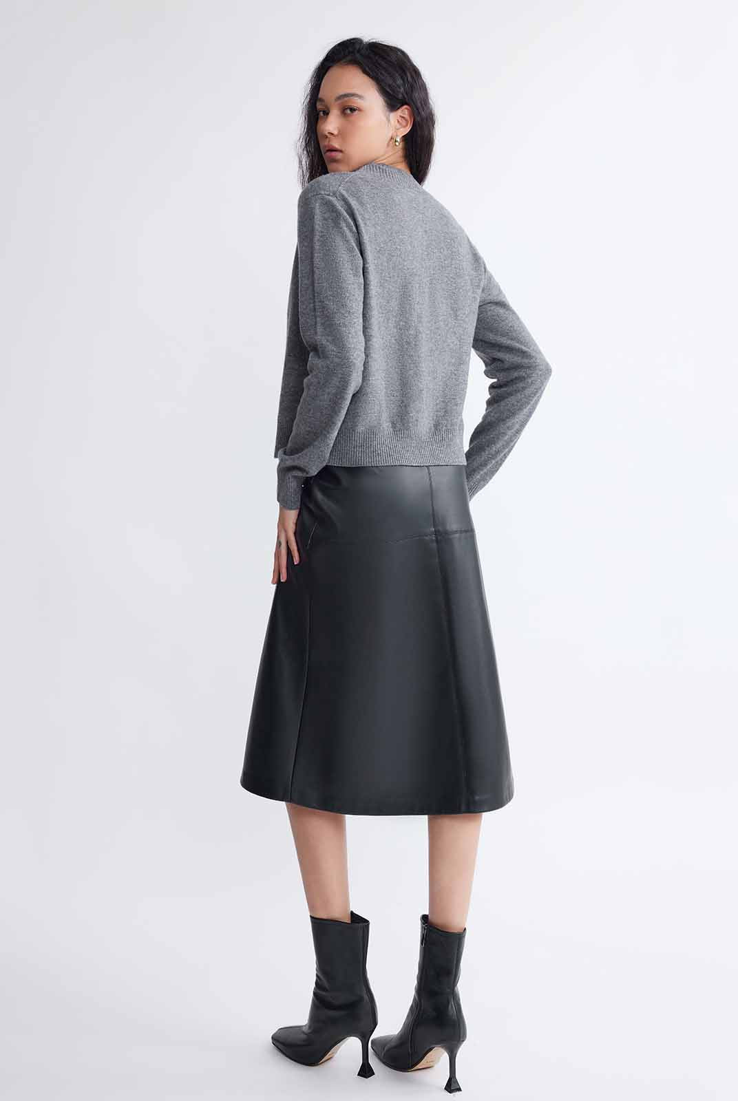 Lightweight 100% Wool Crewneck Cardigan