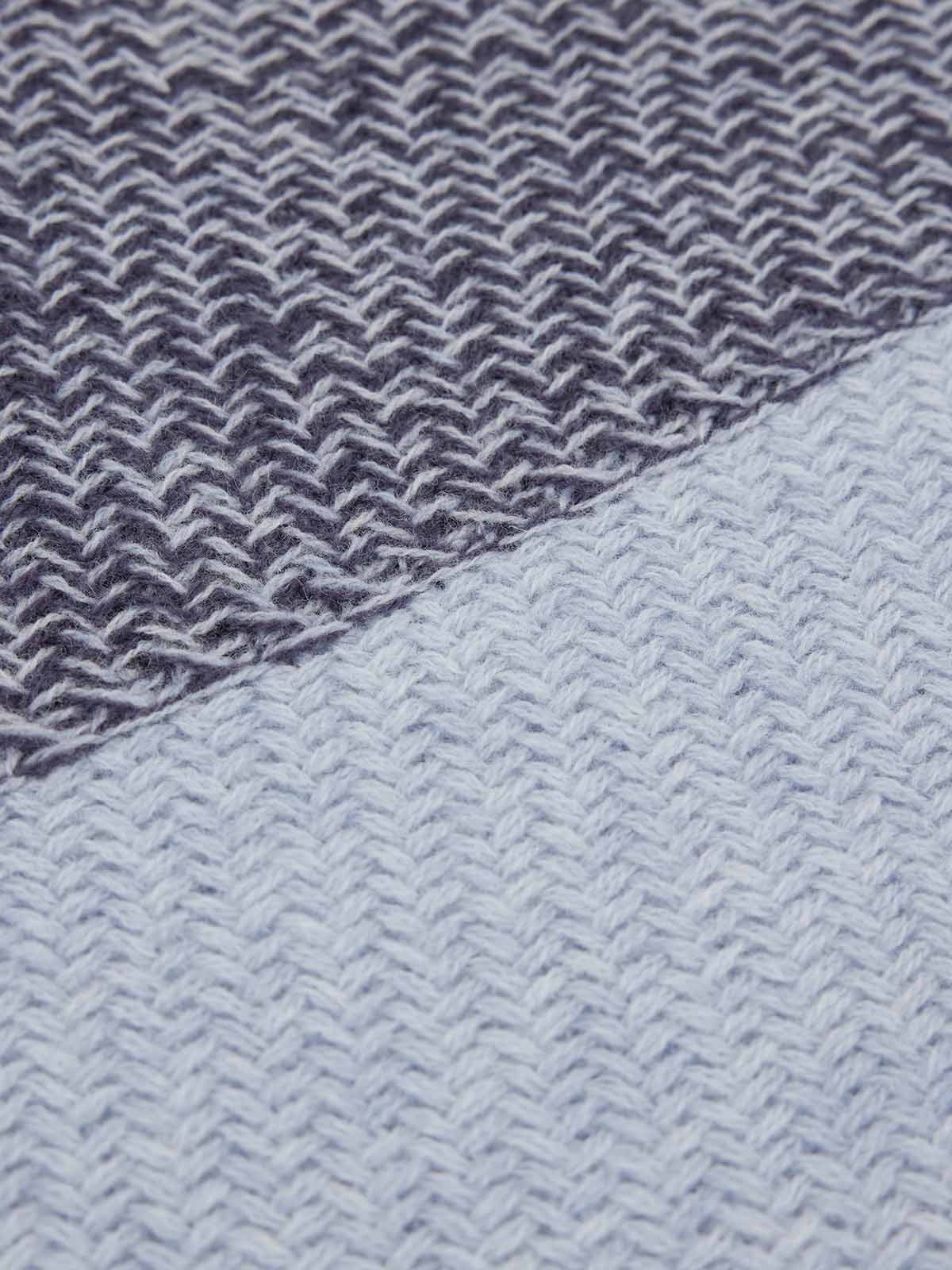 ASOBIO 100% Wool Colorblock Turtleneck Sweater