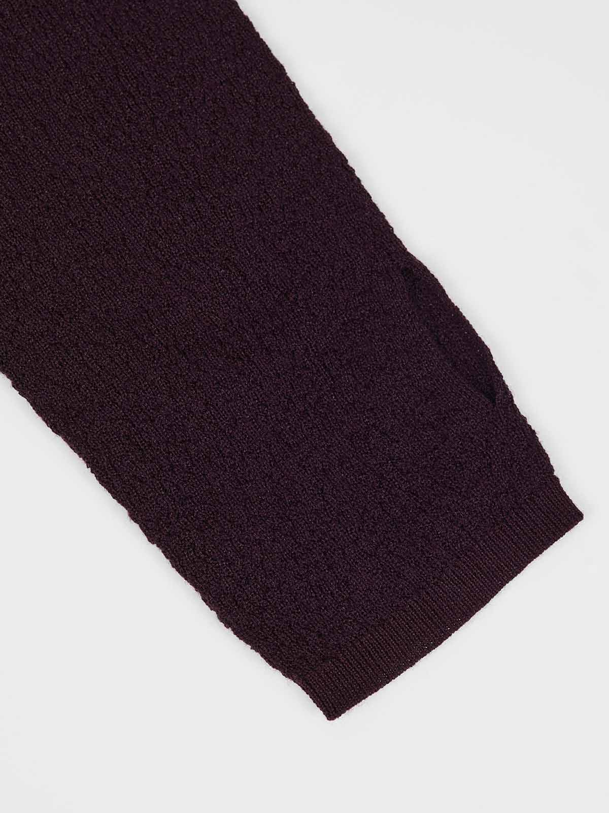 100% Extra-Fine Merino Wool Turtleneck Sweater