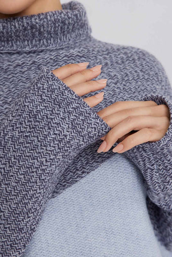 ASOBIO 100% Wool Colorblock Turtleneck Sweater
