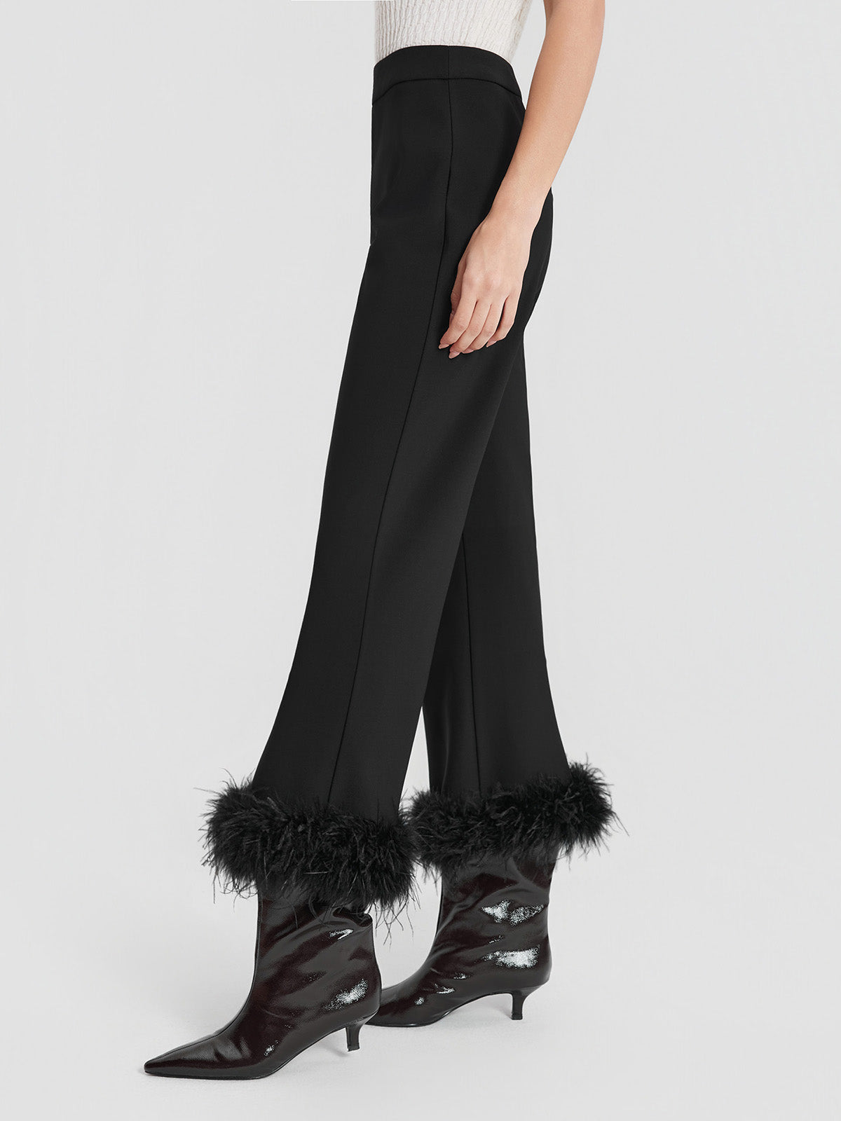 ASOBIO Feather Flare Cropped Pants