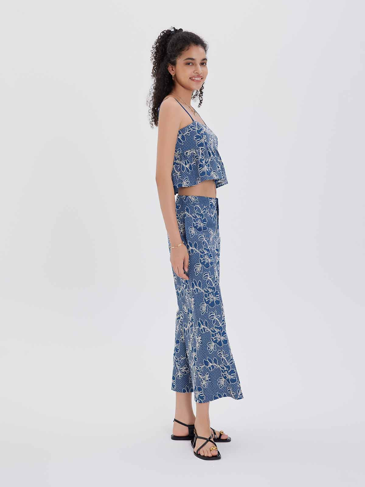 ASOBIO Embroidered Wide-Leg Cropped Pants