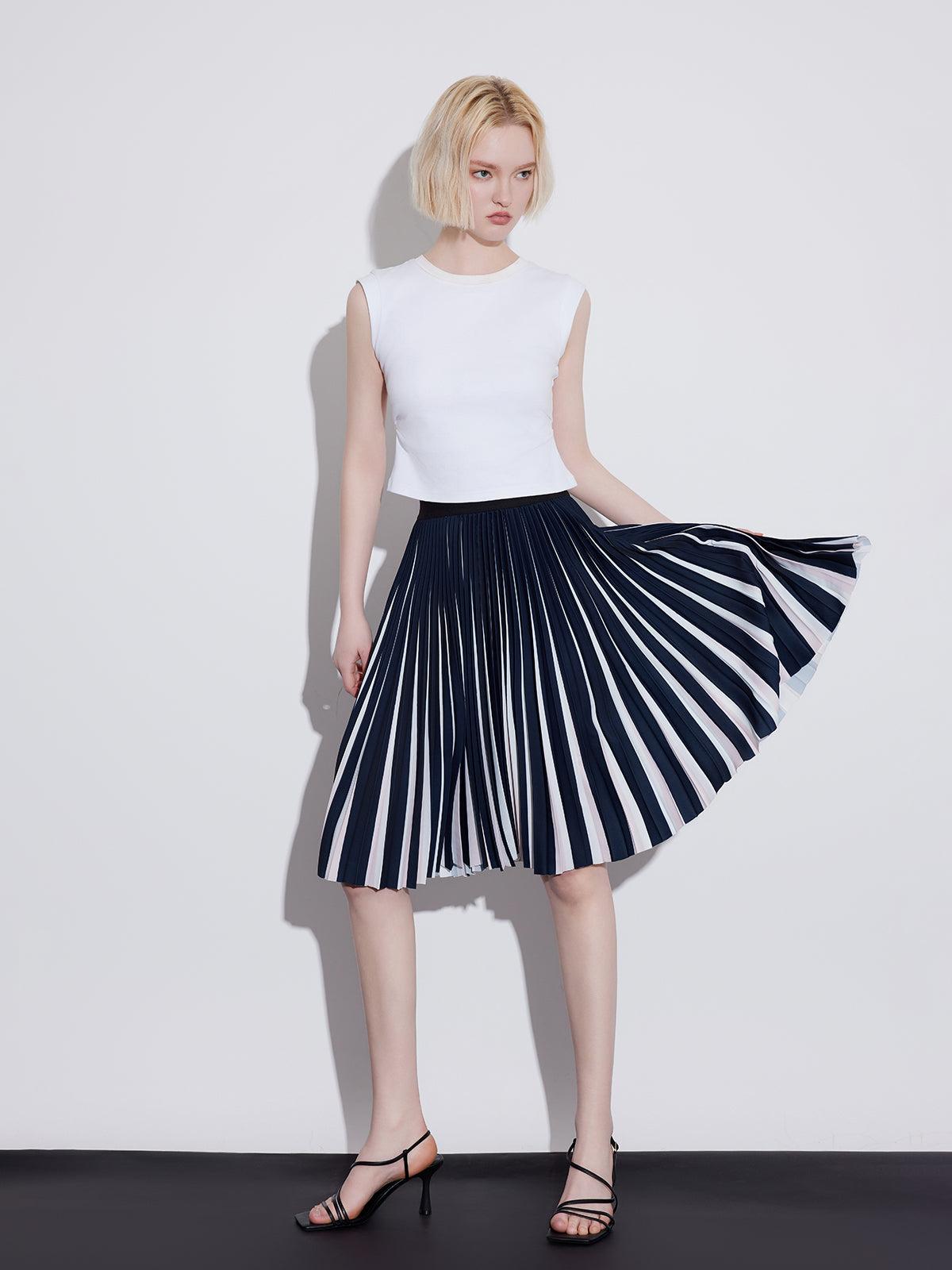 Pleated Striped Midi Skirt