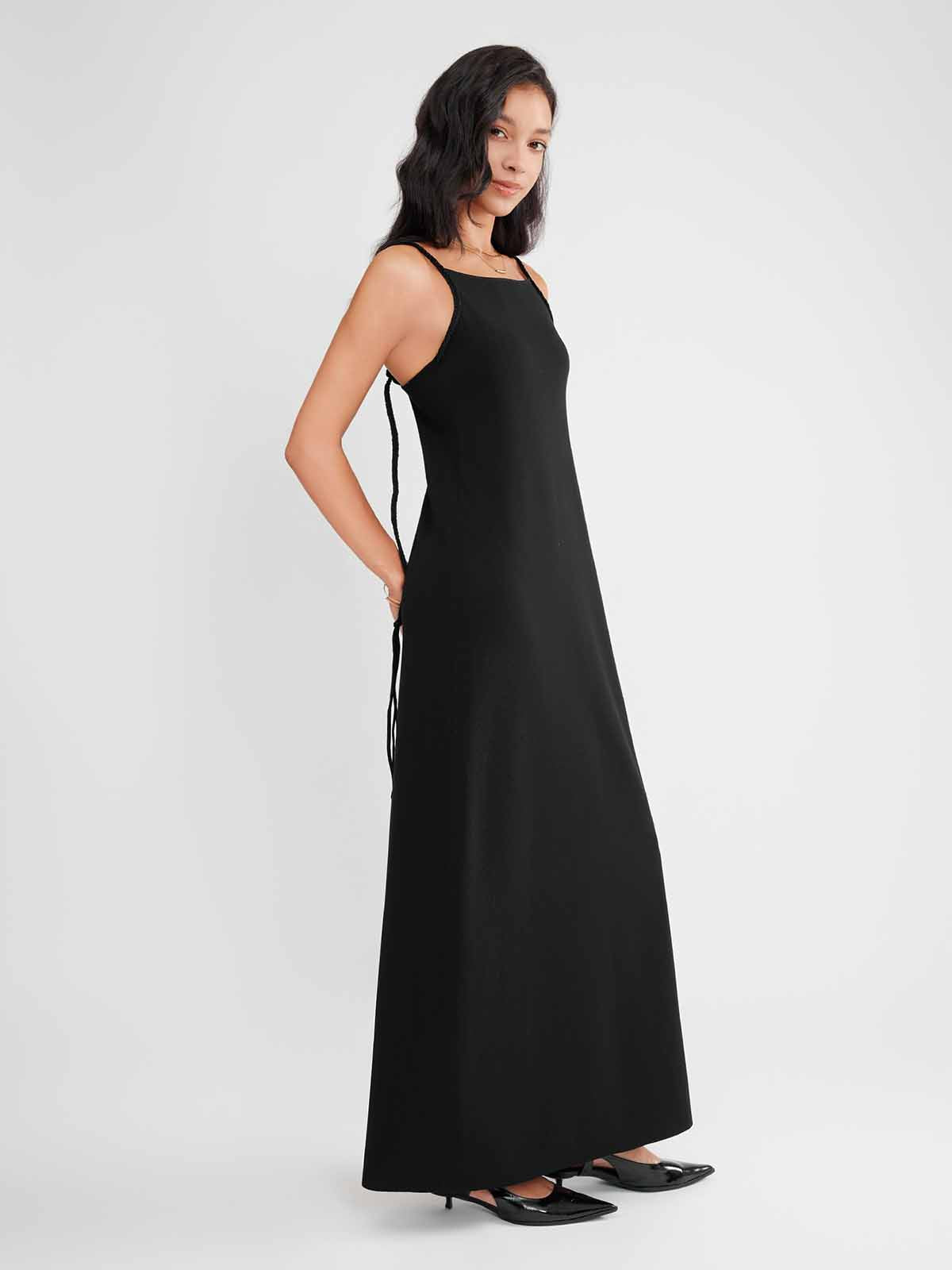 ASOBIO Minimalist Square-Neck Maxi Dress