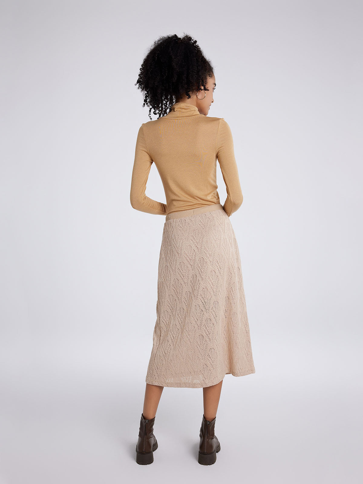 Adjustable waist hollow knit midi skirt