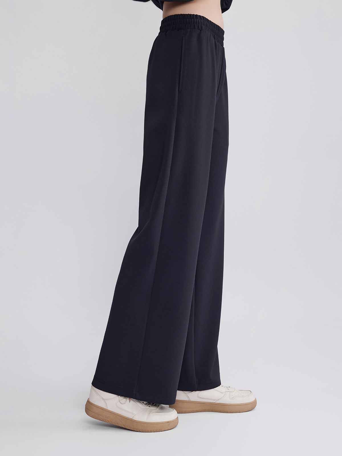 Mid-Rise Wide-Leg Cozy Sweatpants