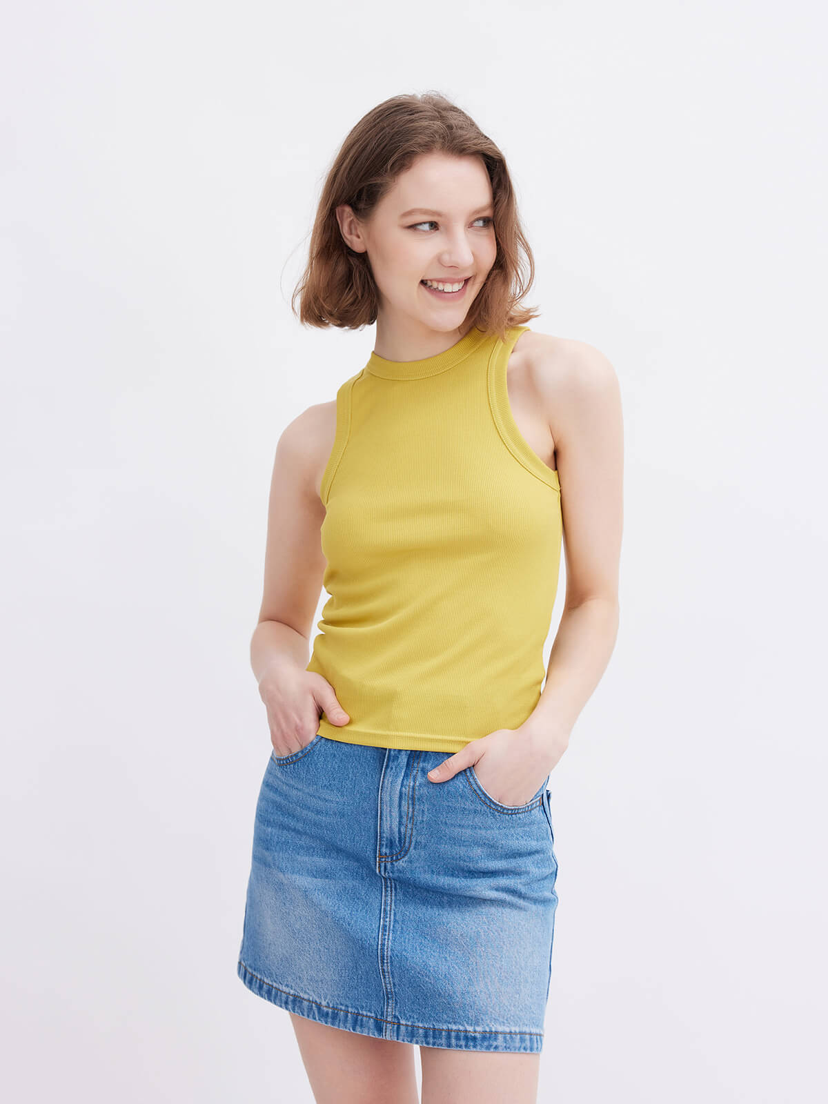 Yellow Women's Round Neck Solid Tank Top